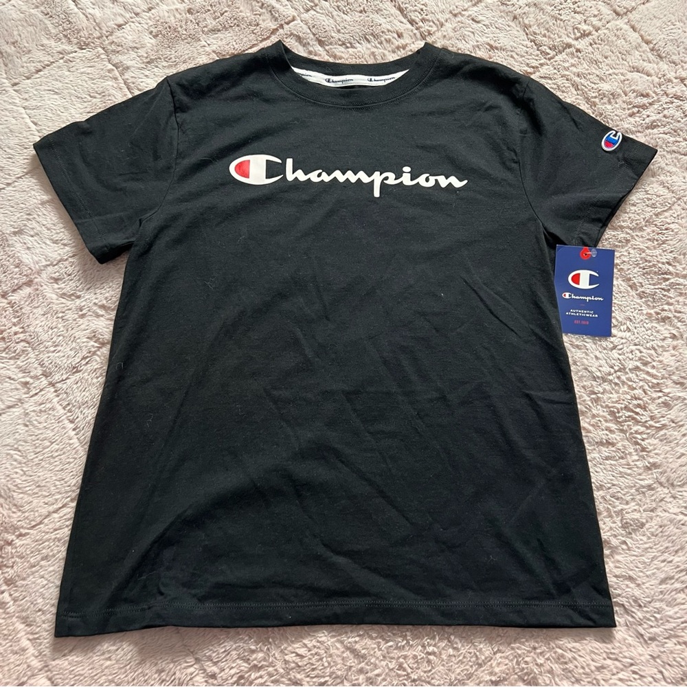 NWT Champion Short Sleeve T Shirt Athleisure Minimalist Sporty Size S
